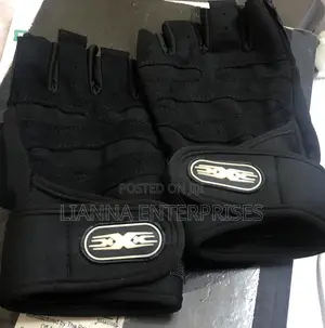 Brand New Sports Gloves