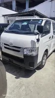 Toyota HiAce 2019 Automatic Diesel - 3