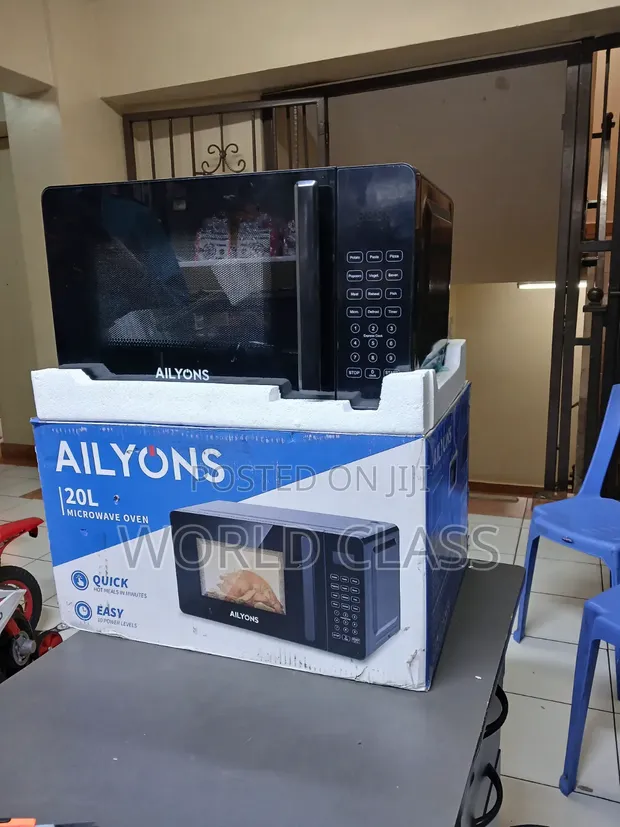 Ailyons 20L Digital Microwave Oven - 1
