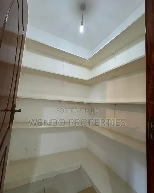2 Bedroom Apartment for Rent, Raphta Road Area - 1