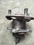 Toyota Vitz Wheel Hub (Used) - 2