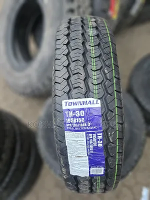 Brand New 195R15 Townhall Tire