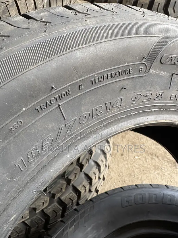 Maxtrek M9 Tyre 185/70R14 92S - 1