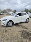 Mazda Demio 2017 White - 3