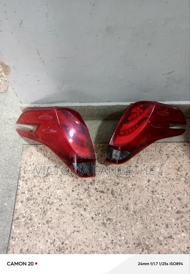 Toyota Alphard 2015-2018 Taillights - 1