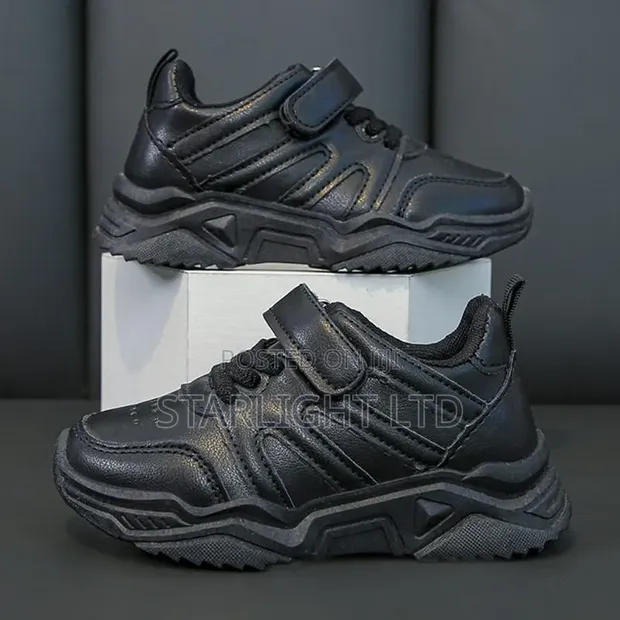 All Black Kids Sneakers (Sizes 26-37) - 1