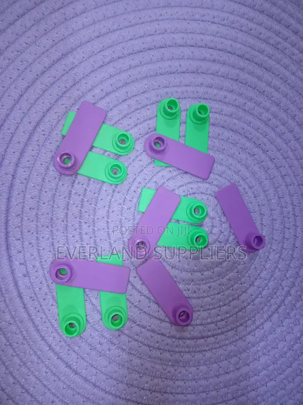 Flexible Ear Tags - Brand New - 1