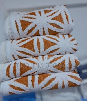 High-Density Cozy Fleece Wool Blanket 6x6 - Non-Shedding