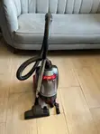 Kenwood 3.5L Bagless Vacuum Cleaner - Black Red - 3
