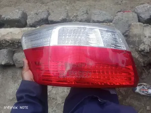 Toyota Premio 2008-2010 Tail Light