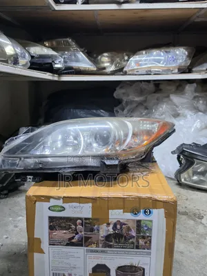 Mazda Axela 2010-2012 Headlights