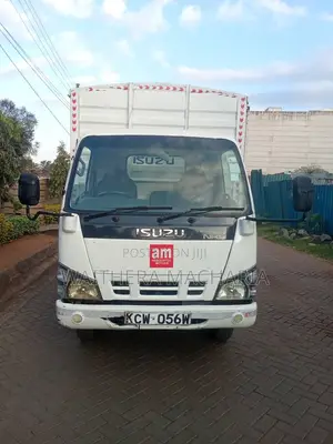 Isuzu NKR 2019 Box Truck