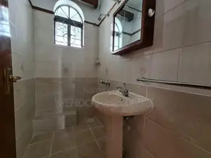 3 Bedroom Penthouse for Rent in Westlands, Raphta Road Area