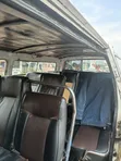 Toyota HiAce 2000 White - 4