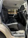 Toyota Land Cruiser V8 2018 Gold - 4
