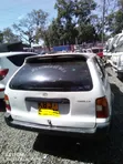 Toyota Corolla 2004 White - 4