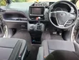 Toyota Voxy V 2WD 8-Seater 2016 Silver - 1