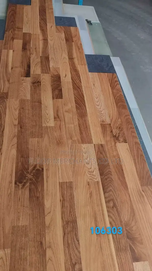 8mm Thick Wood Laminate Flooring - 1