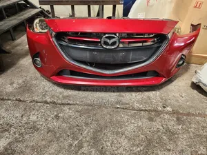 Mazda Demio Nosecut (2016)