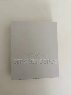 Chipboard Ash Grey 18mm 1830x2750mm