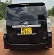 Toyota Voxy 2011 - 2