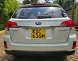 Subaru Outback 2014 White - 2