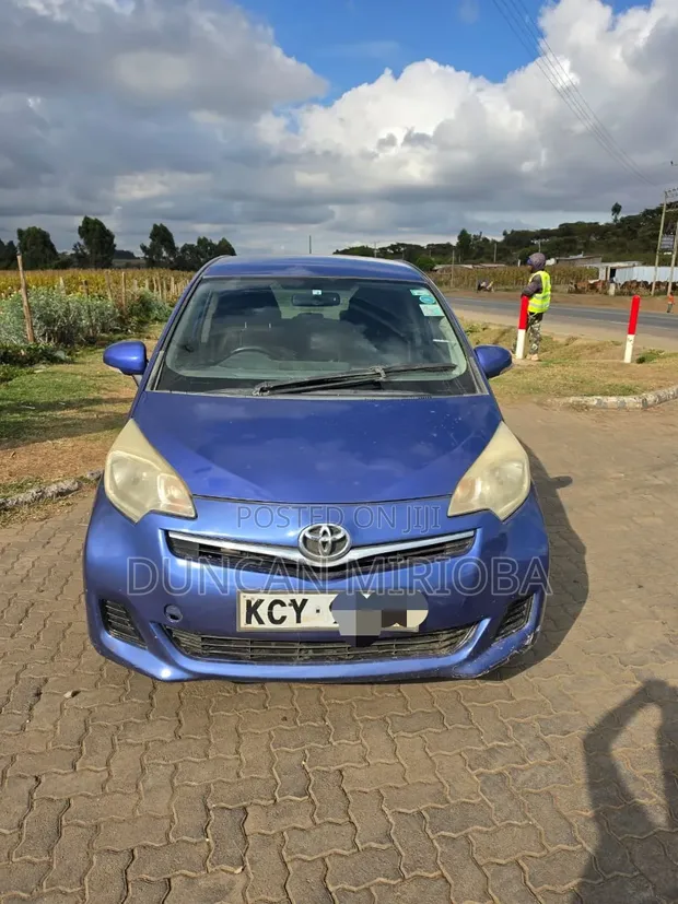 Toyota Ractis 2012 Blue - 1