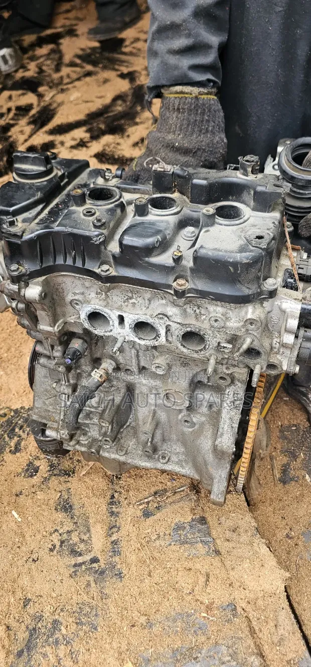 Nissan March HR12 Engine - 1