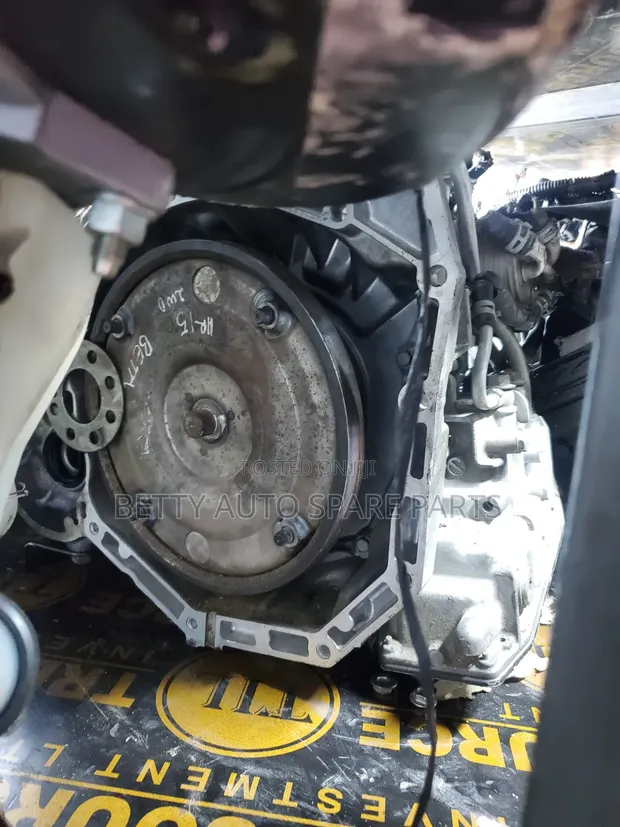 Nissan Tiida HR15 Gearbox - 1