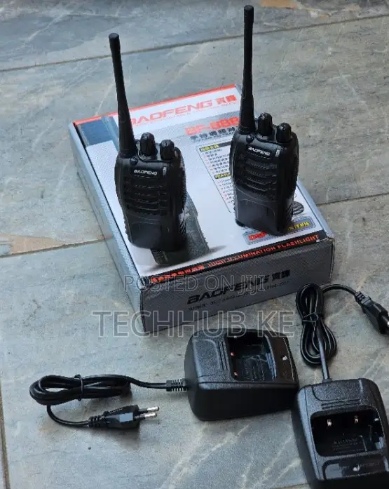 Baofeng BF-888S Walkie Talkies (16CH, 1500mAh) - 1