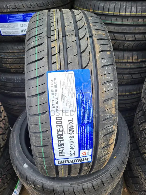 225/40R18 Goddard Tire - 1