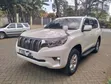 Toyota Land Cruiser Prado 2018 White - 3