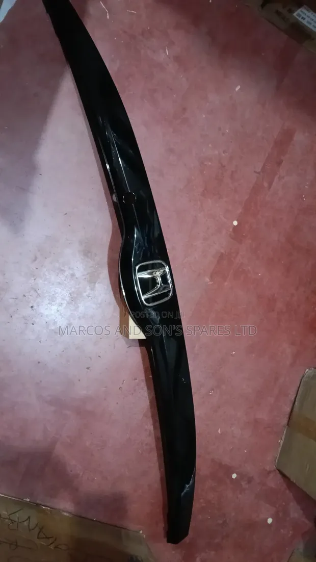 Honda Fit GK Boot Handle - 1