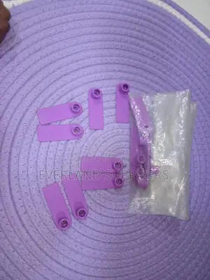Bright-ID Ear Tags
