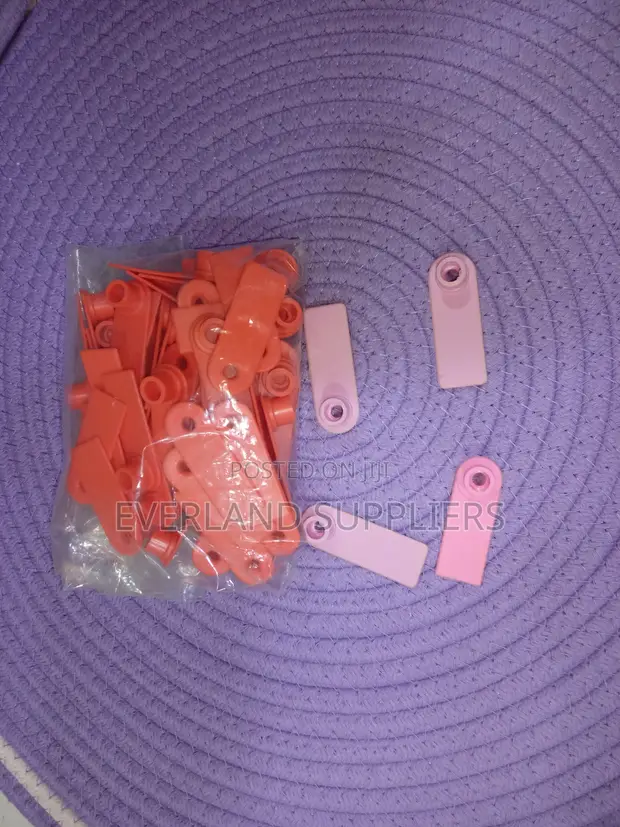 Rugged Farm Numbered Ear Tags - 1