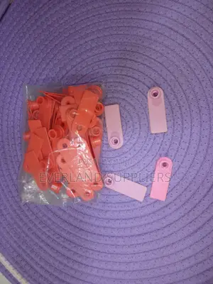Rugged Farm Numbered Ear Tags