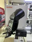Godox V1 Round Head Flash for Canon - 3