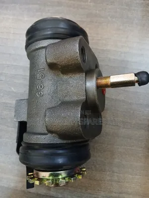 Wheel Cylinder for FH 215, Canter, Fuso - Brand New