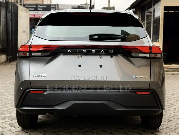 Nissan Note 1.2 Hybrid 2021 Gray - 1