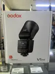 Godox V1-C TTL On-Camera Flash for Canon - 3