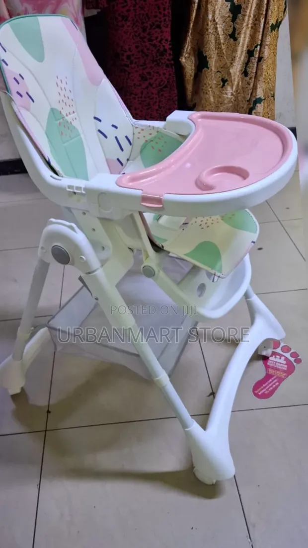 Adjustable Baby Feeding Chair - 1