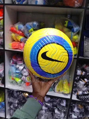 Mipira ya Kandanda Isiyo na Tube Size 4/5