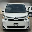 Toyota Voxy ZS 2WD 8-Seater 2019 White - 4