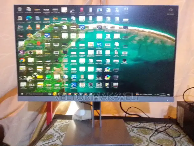 HP E233 Monitor 23-inch FHD - 1
