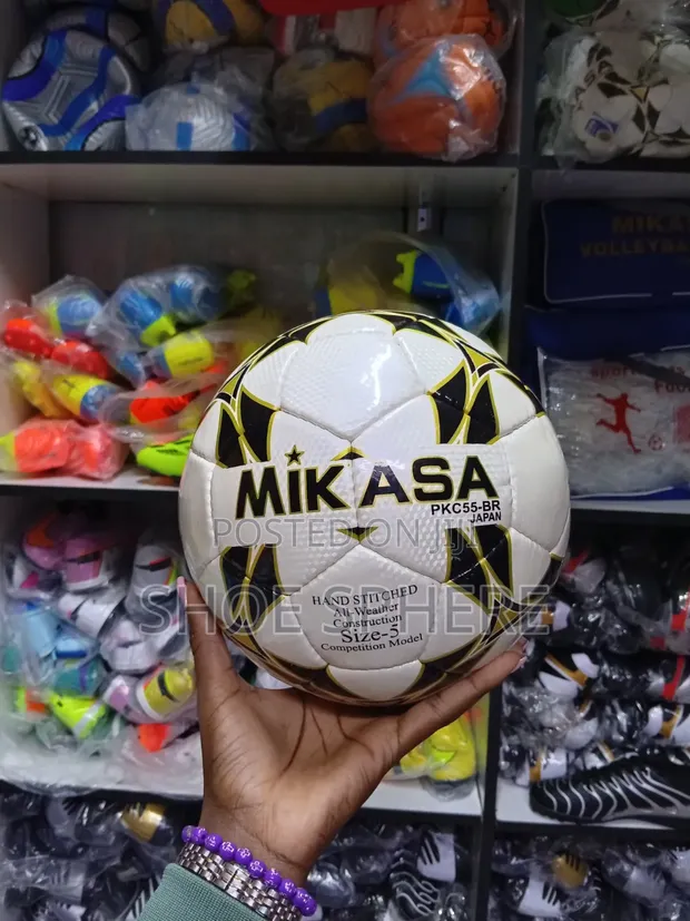 Mpira wa Kandanda Mikasa PK C55 wa Kila Hali ya Hewa - 1