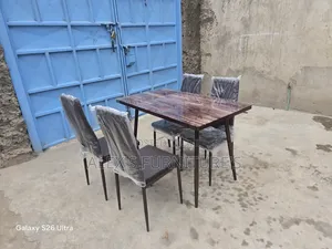 Jedwali la Kisasa la Kula la Kifahari - Jipya Kabisa