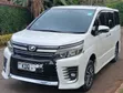 Toyota Voxy 2017 Nyeupe - 5