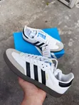 Adidas Samba Nyeusi Sneakers - 1
