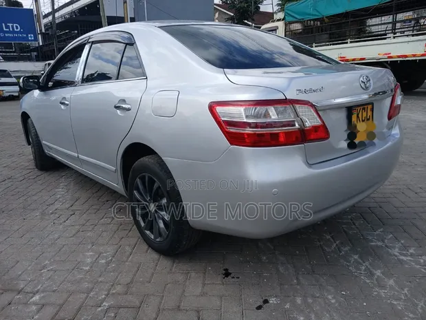 Toyota Premio 2.0 FWD 2010 Silver - 1