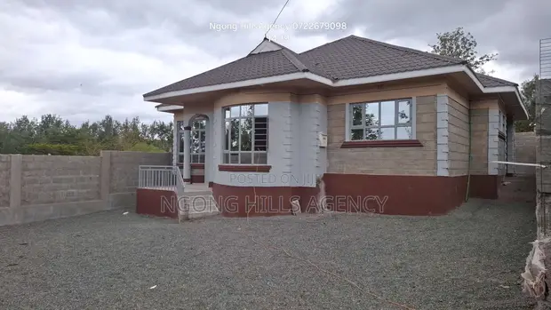 3 Bedroom Bungalow for Sale in Matasia - 1